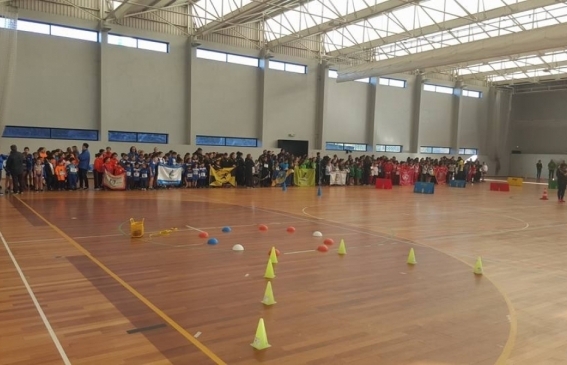 Atletismo enche o Pavilhão Municipal de Custóias com cerca de 300 atletas