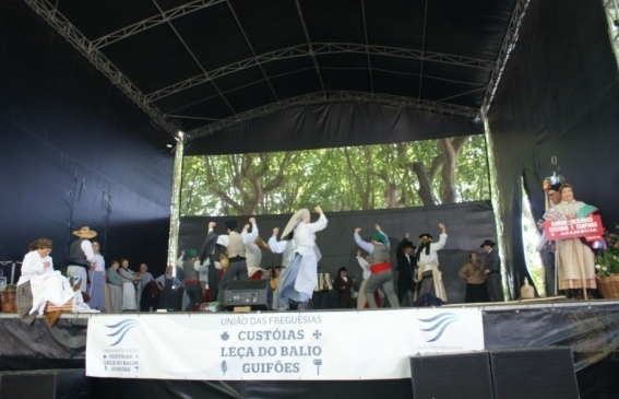 VIII Festival da Primavera realizou-se este domingo no Largo do Souto