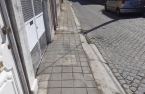 Arranjo de passeios na Rua Estação do Araújo